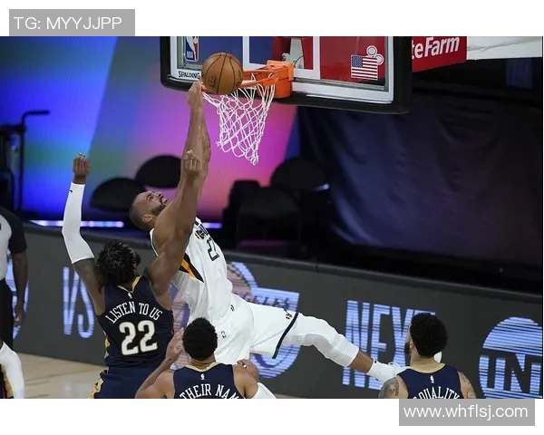 很不满!戈贝尔补扣得手 爵士主帅进场怒喷裁判无视前者犯规吃T 很不满!戈贝尔补扣得手 爵士主帅进场怒喷裁判无视前者犯规吃T