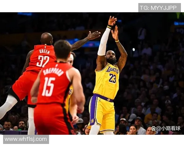湖人击败太阳！2喜讯2不利，詹姆斯关键罚球锁定胜局，防守蜕变成X因素
